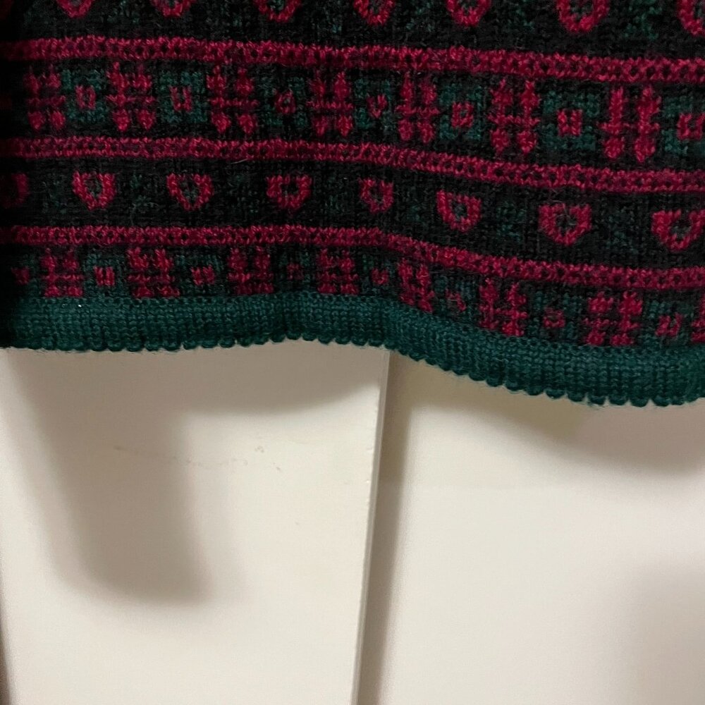 Eagles Eye 80s vintage wool sweater green and red size L but is modern S - Picture 8 of 10